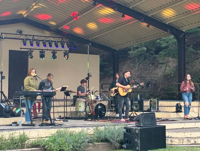 Many Sparrows concert raises money for missions trip